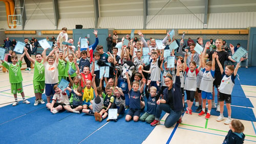 Erstes „Basketball macht Schule“-Turnier in Vorpommern-Rügen begeistert junge Talente